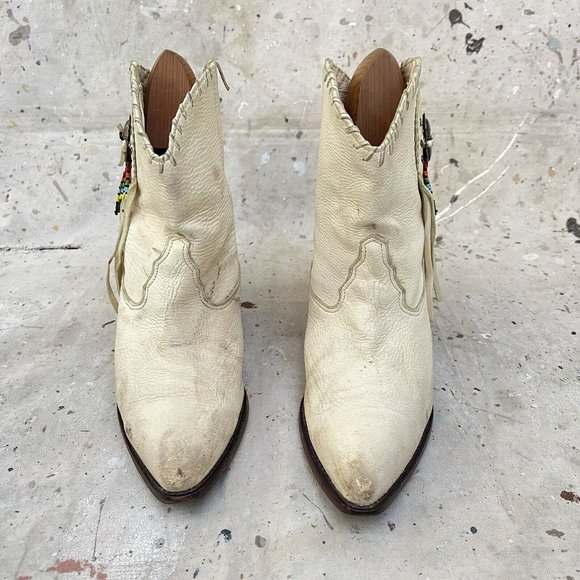 Vintage 70’s Zodiac Western Boots Cream Suede Silver Concho Beaded Fringe 8.5 - Picture 2 of 7